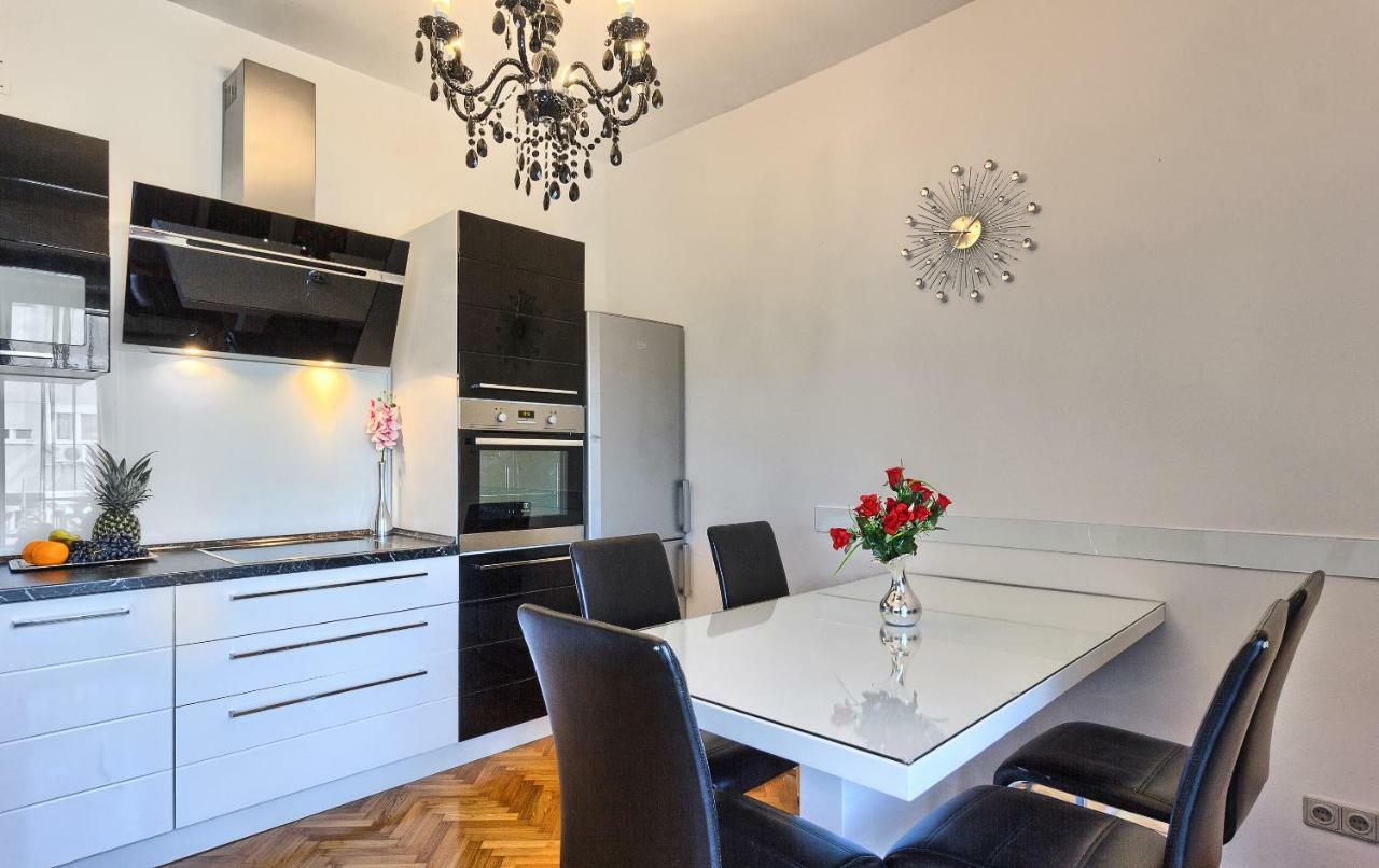 Prestige Lux Apartments Спліт Екстер'єр фото